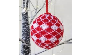 Nordic Red & White Knitted Bauble - Diamond