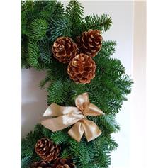 Emperor Christmas Wreath - 10"